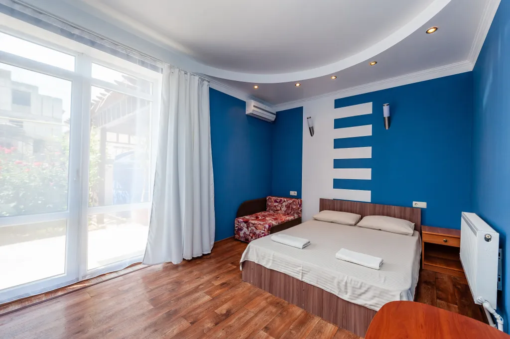 Квартира Комната — аренда посуточно в Береговое (Феодосия)