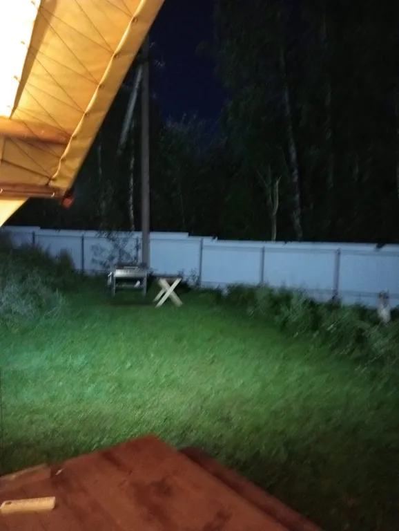 Коттедж Уютный, зимний эко-дом Сафари с потрясающим видом на ручей и лес — Зеленая Роща