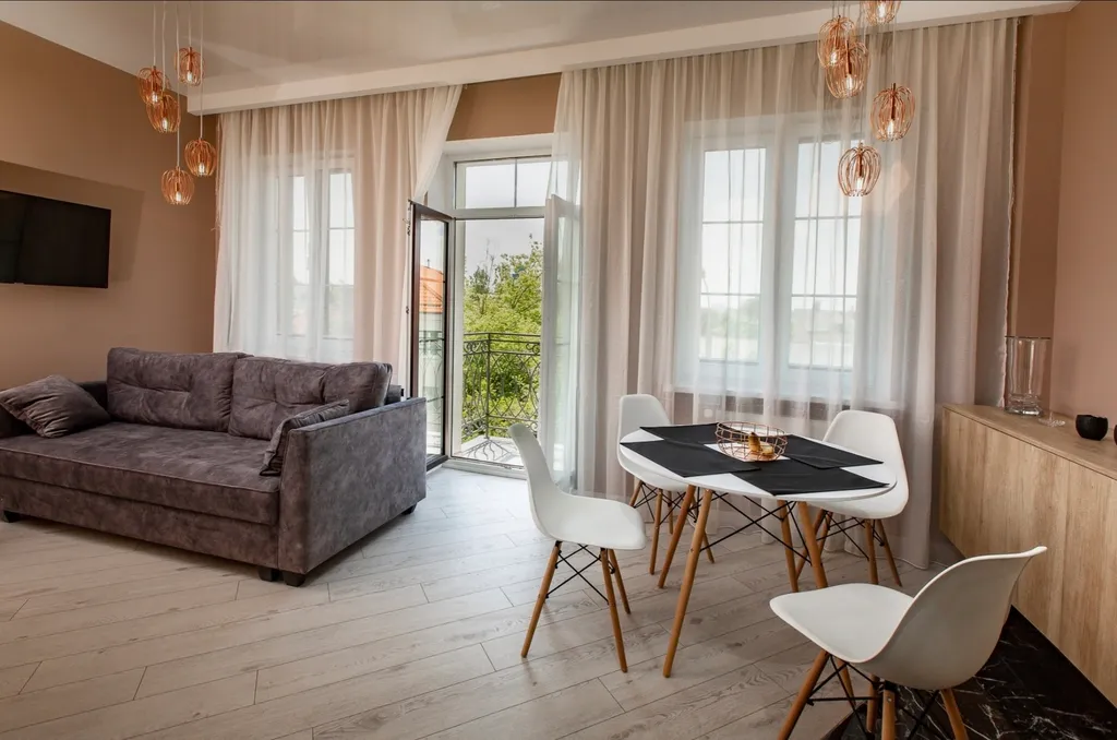 #1 Пешеходная улица Советская закрытая территория аллея фонарей