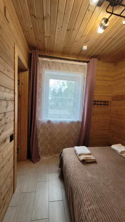 Апартаменты 2-х комнатные. Половина дома с отдельным входом