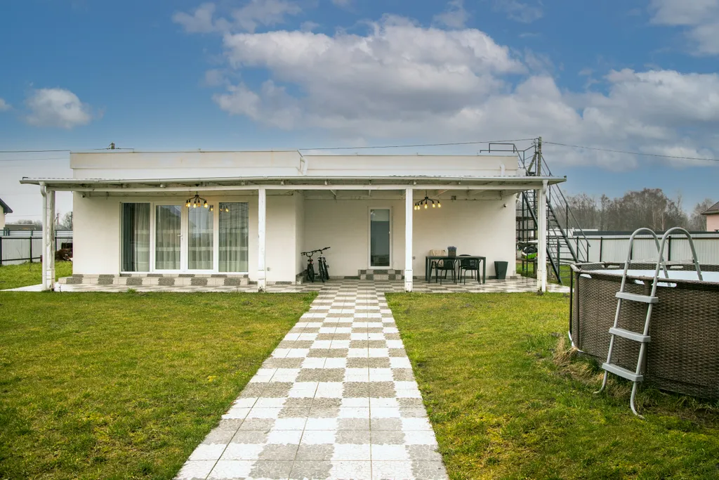 Коттедж Комфортный дом с баней — аренда посуточно в Калининград