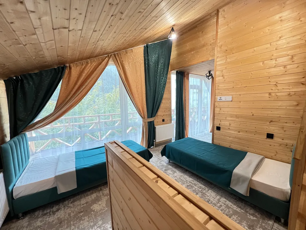 Большой дом Atlas Эльбрус в 20 минутах от поляны Азау