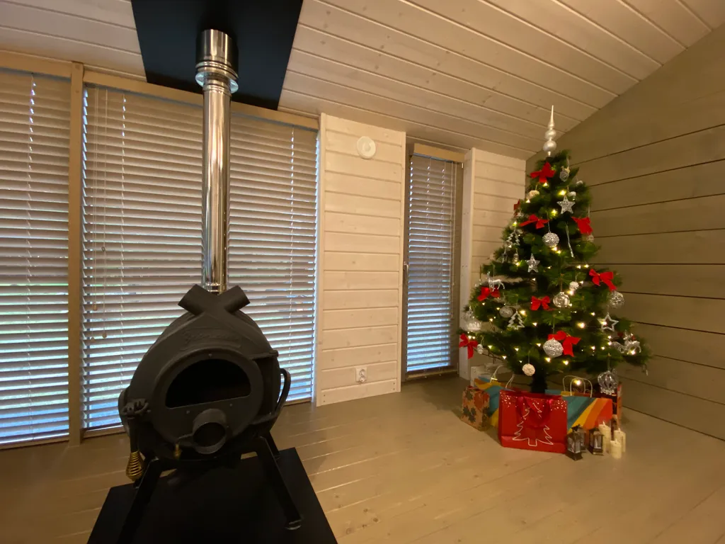 Дом с видом на лес