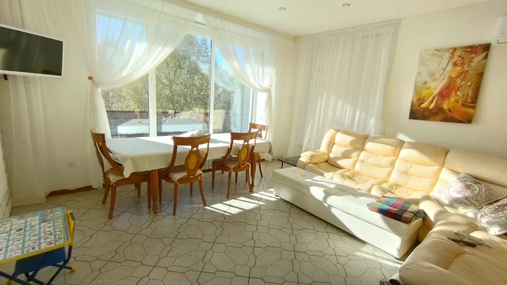 Семейный дом/дуплекс на берегу с панорамным видом на Камское море