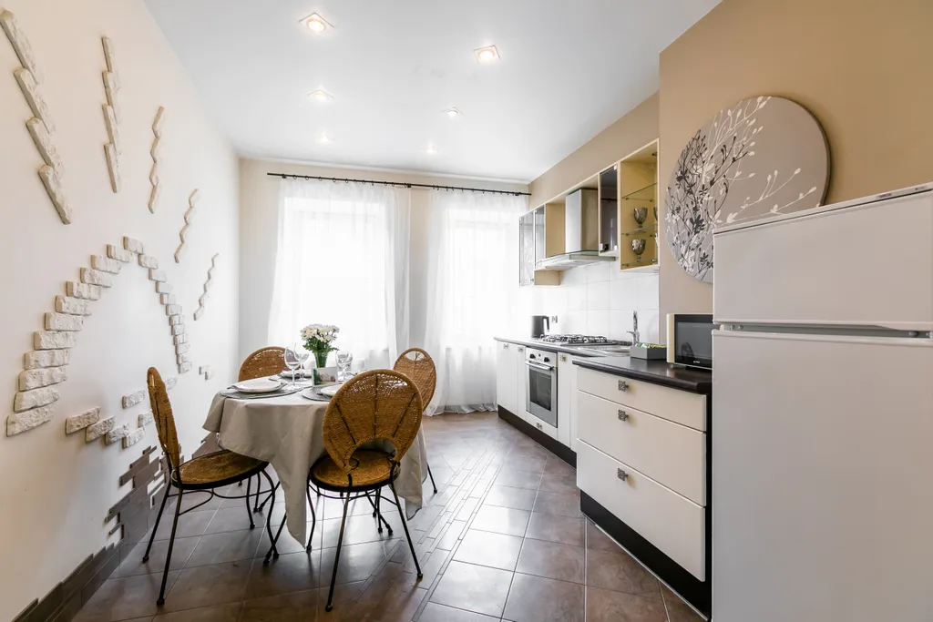 Всё рядом: мосты, музеи, парки