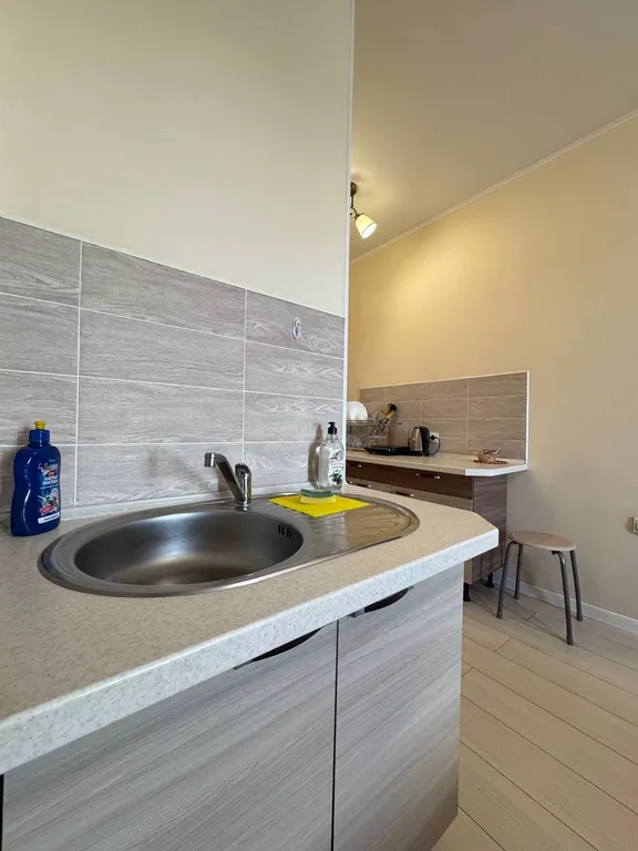 Прекрасная студия, с кондиционером и  Отличный вид на реку