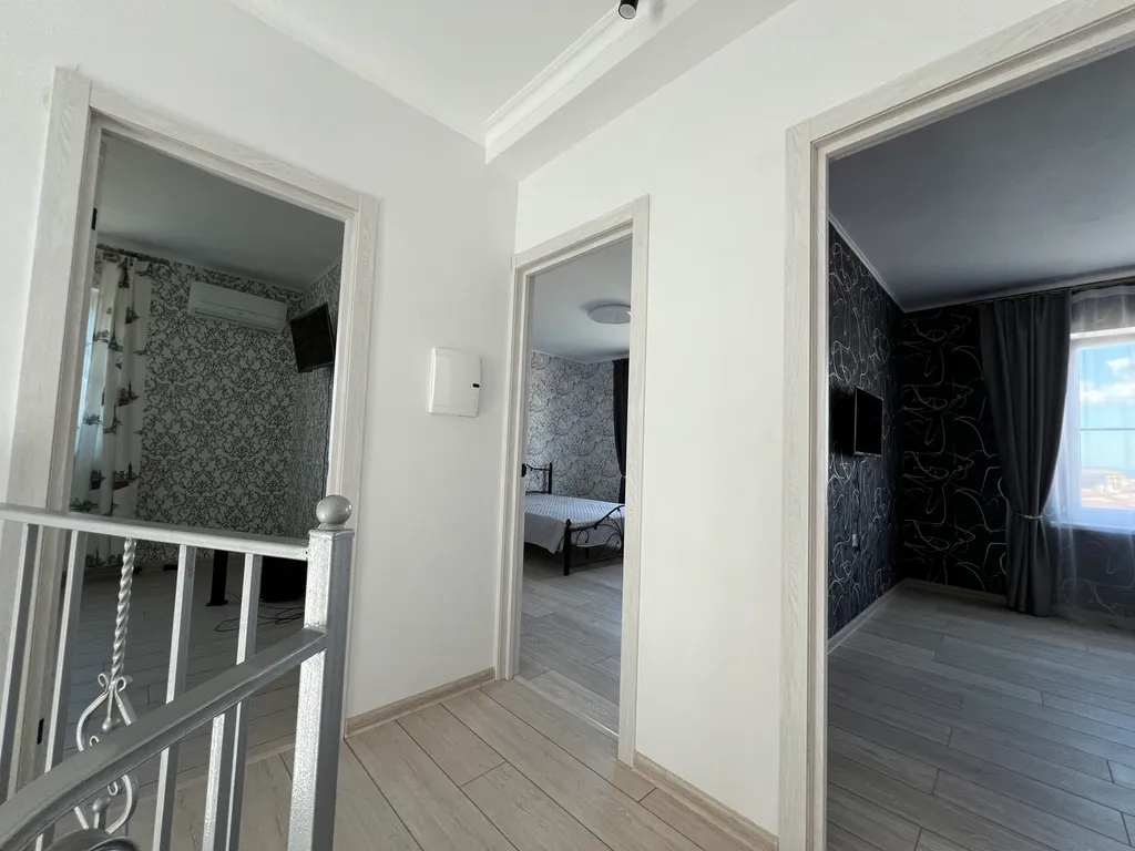 Прекрасный новый дом со всеми удобствами