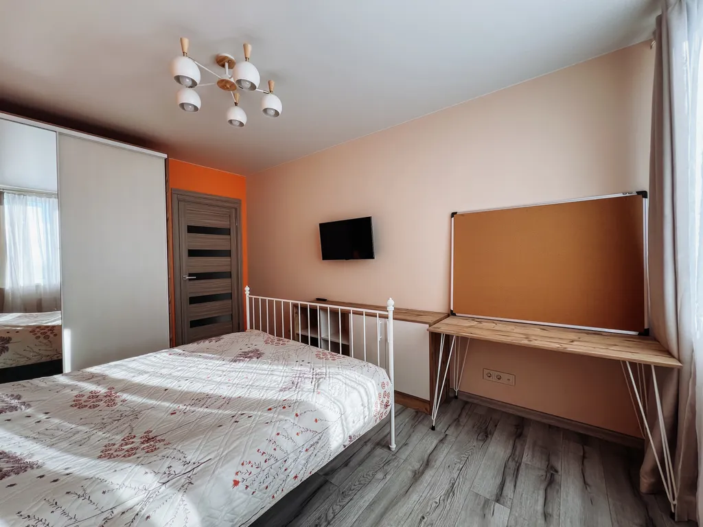 Квартира в Рязани, улица Чернышевского, дом 3, "Небосвод"