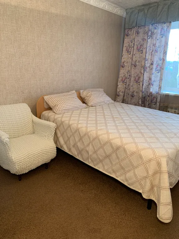 Особняк 207 кв м, элитный городской район, командированным документы