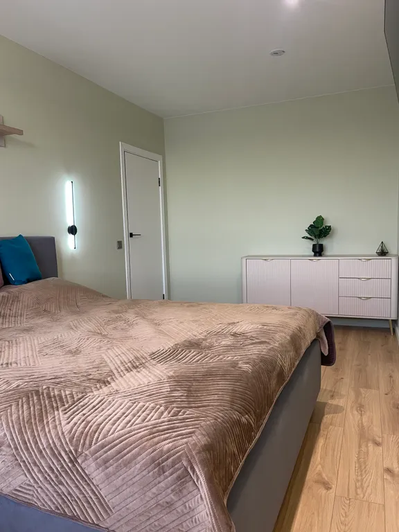 2-х комнатный апартамент с прямым видом на море