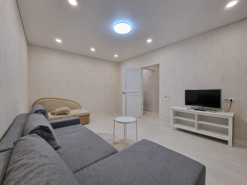 Квартира с ремонтом в центре — аренда посуточно в Когалым