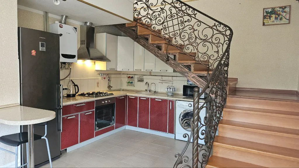 Тихий уютный дом на участке