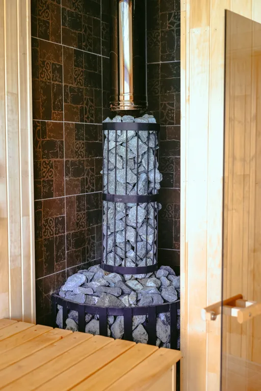 Коттедж Просторный комфортабельный коттедж — Медведовская