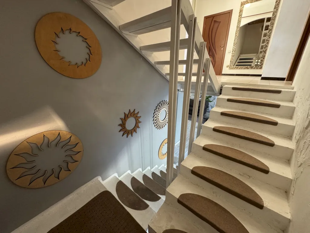 Двухэтажный коттедж с террасой и мангалом - Голубая бухта