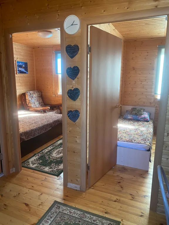 Дача на горке с видом на горы