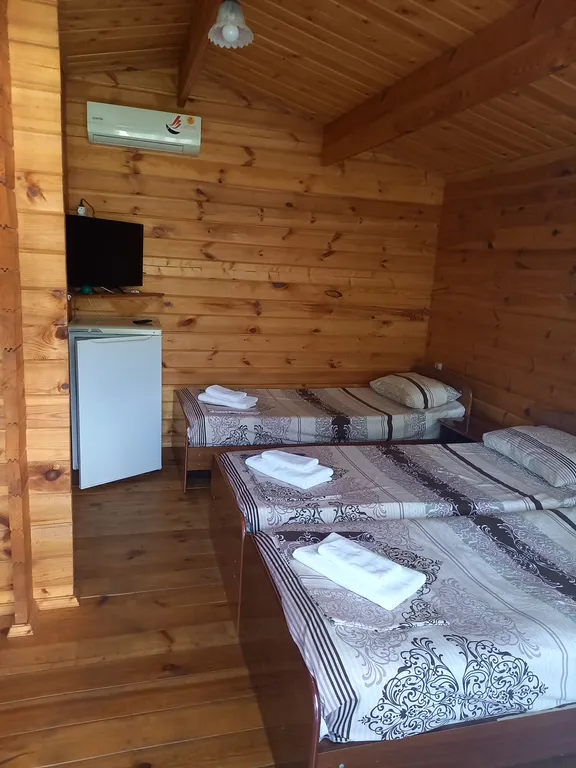 Коттедж 1-комнатный Дом — Гагра