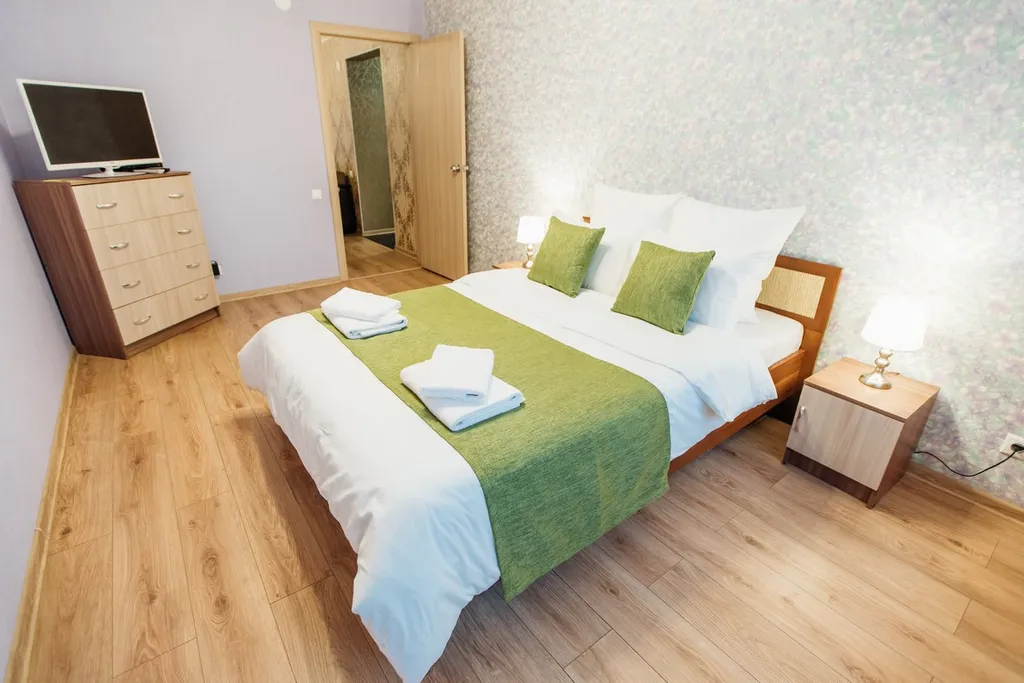 2-к квартира возле парка Циолковского — аренда посуточно в Калуга