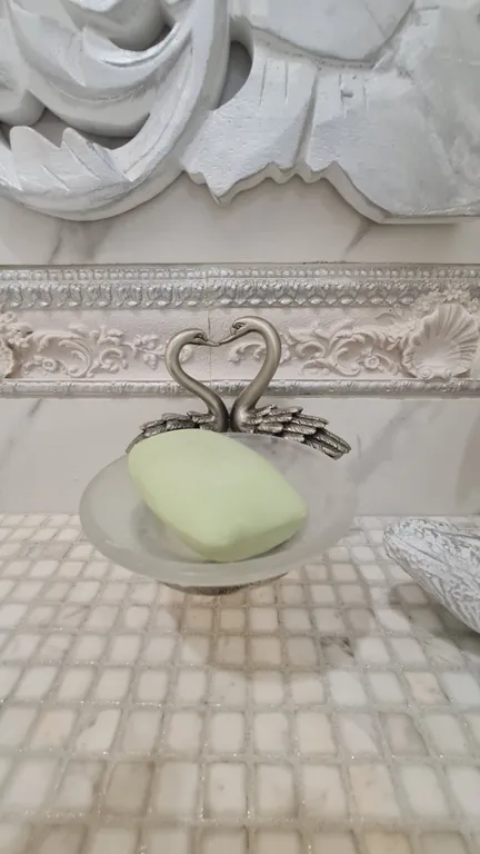 Шикарная 4-комнатная квартира у моря (Royal Apartment on Krymskaya 22)