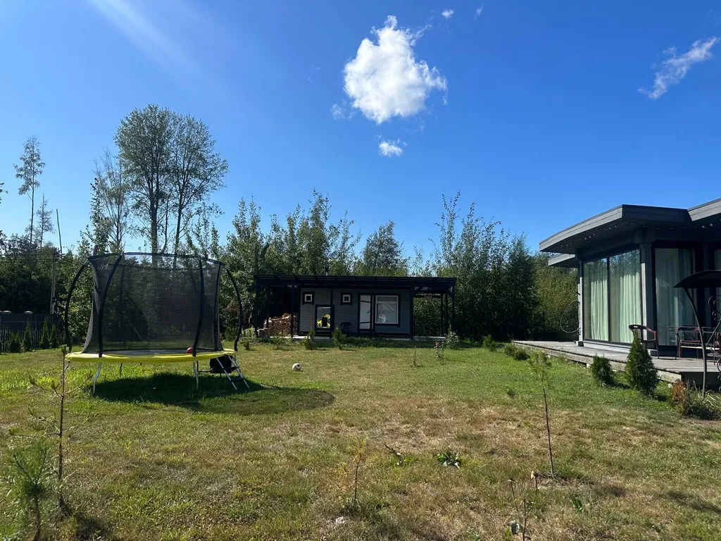 Уютный новый коттедж на берегу Финского залива
С баней на дровах