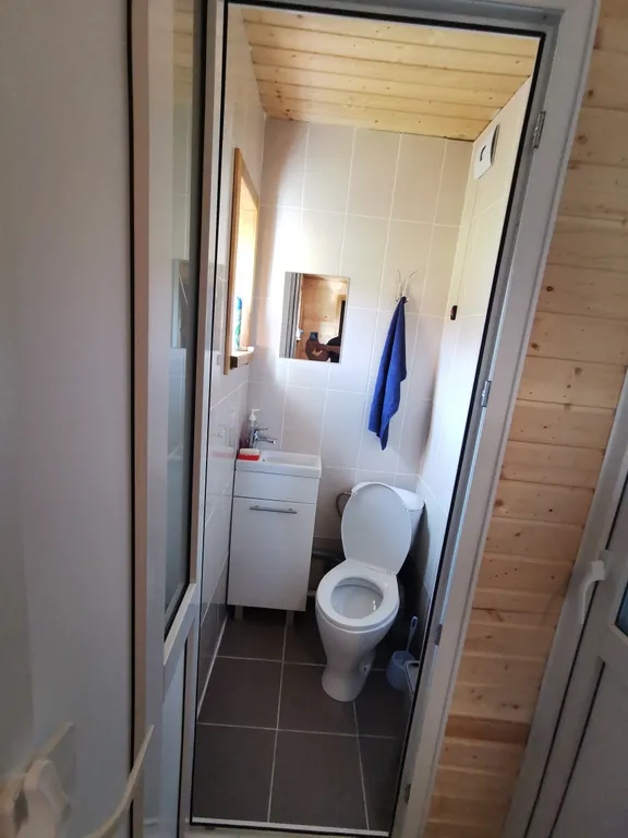 Дом на берегу залива Онежского озера в Республике Карелия