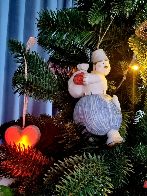 Светлый дом у озера c баней