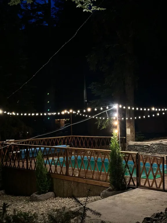 Домик в лесу с видом на горы Архыза с баней