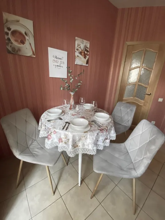 Квартира Квартира Уютная двушка на аллее 1000 сосен у санаториев — Горячий Ключ