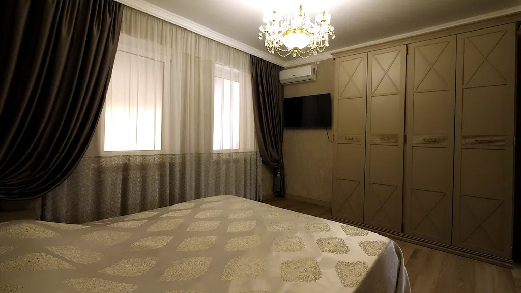 Уютный дом в центре города