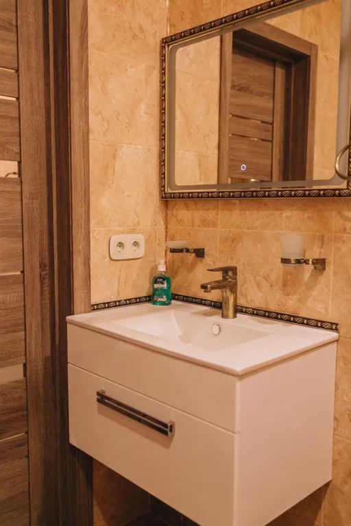 Квартира Апартаменты в 100 м от моря в тихом центре — Анапа