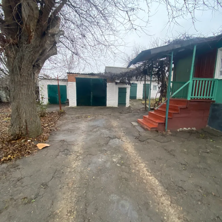 Уютный частный дом в спальном тихом районе