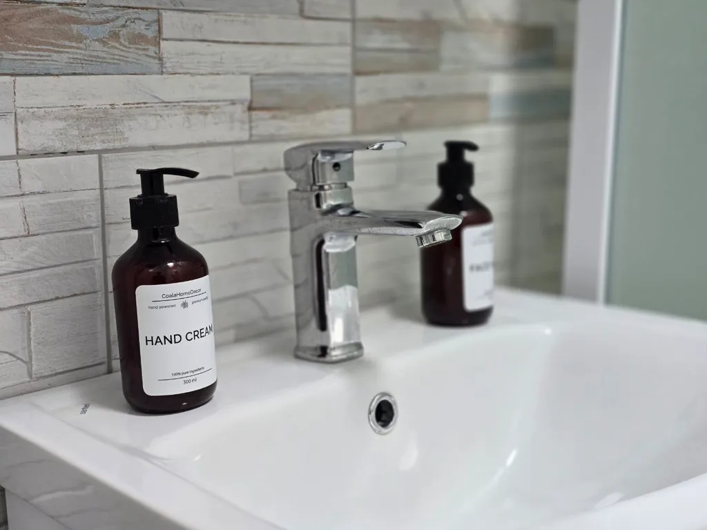 Апартаменты с видом на пруд