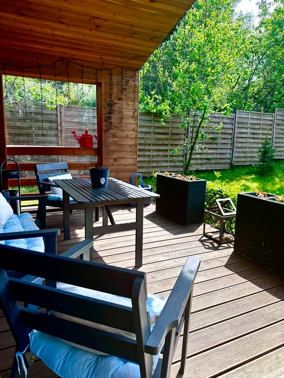 Happy elephant house