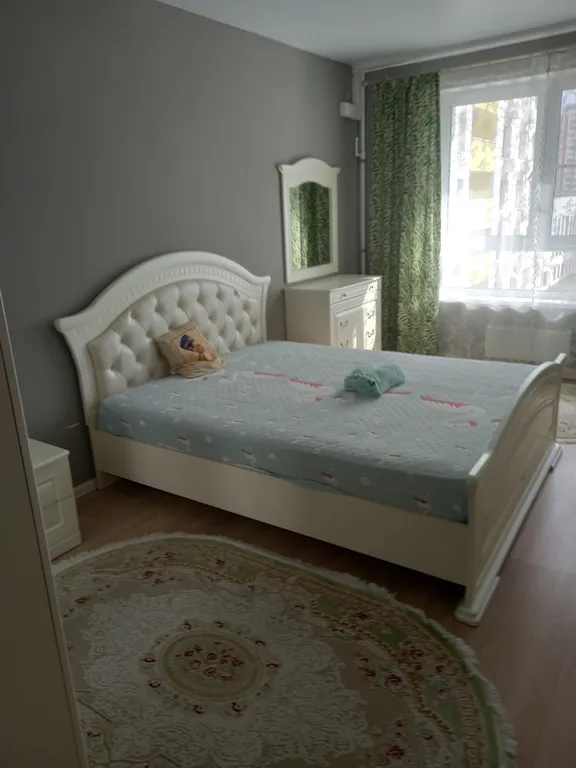 Светлая, уютная комната в 3-х квартире (не отдельная квартира)