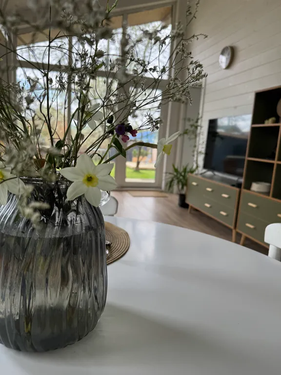 Коттедж Уютный барн с баней на дровах и пением птиц в саду — Заворово