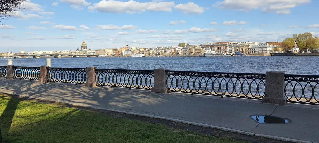 Квартира Квартира на набережной Невы в историческом центре города — Санкт-Петербург