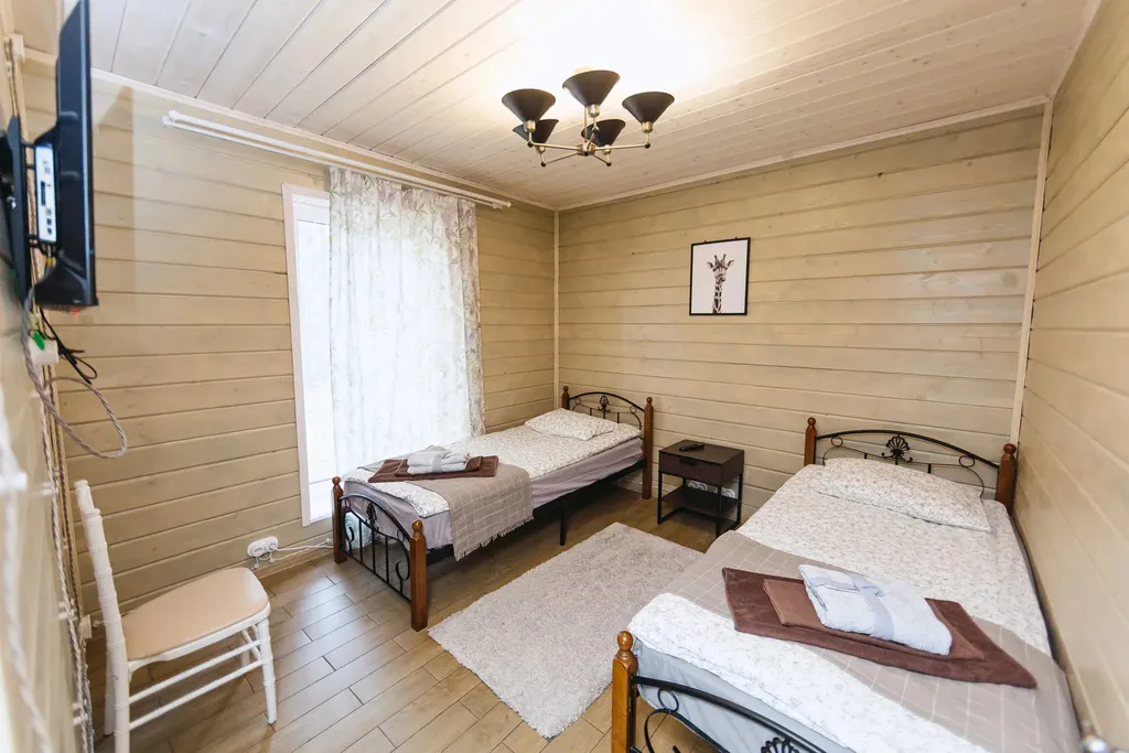 Коттедж 2-комнатный Дом — Первомайское