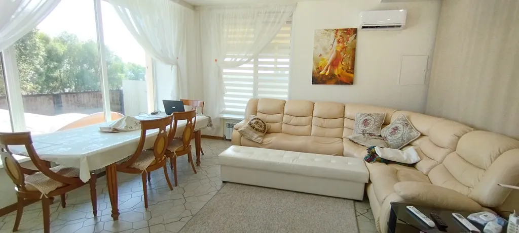 Семейный дом/дуплекс на берегу с панорамным видом на Камское море