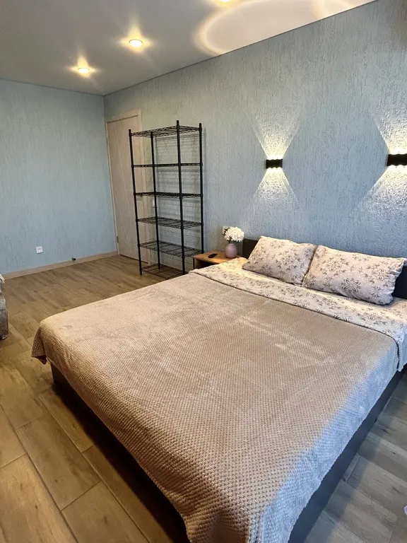 Современная двухкомнатная в центре города