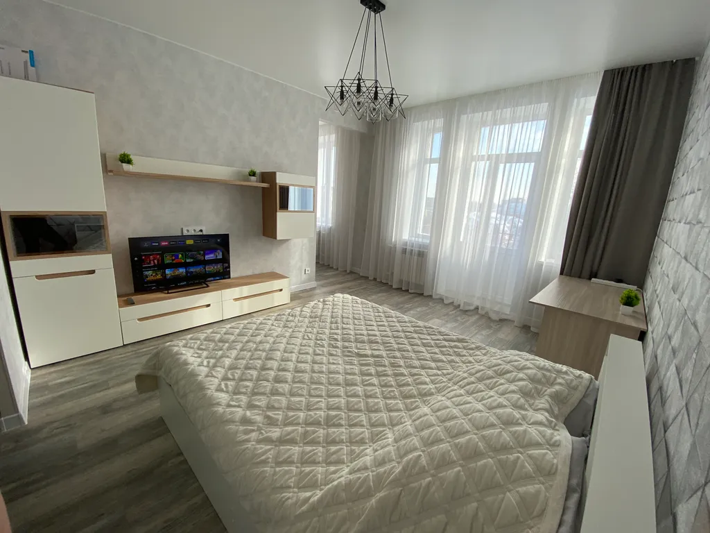 Квартира Просторная однушка в центре города — аренда посуточно в Нижний Тагил