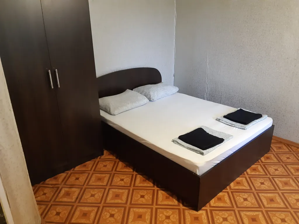 2-комнатная квартира Гагарина 4 линия 5 — аренда посуточно в Златоуст