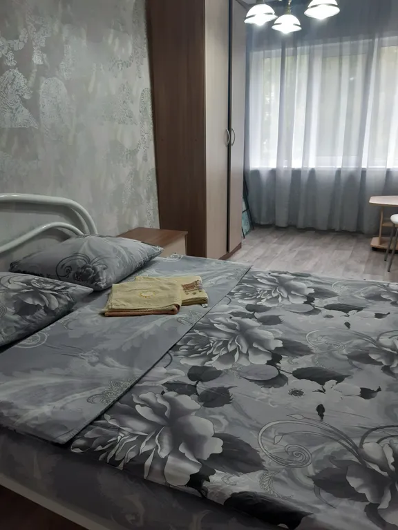 Теплая, чистая 2 комнатная квартира