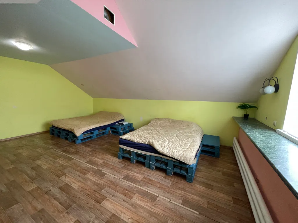 6-комнатный Дом