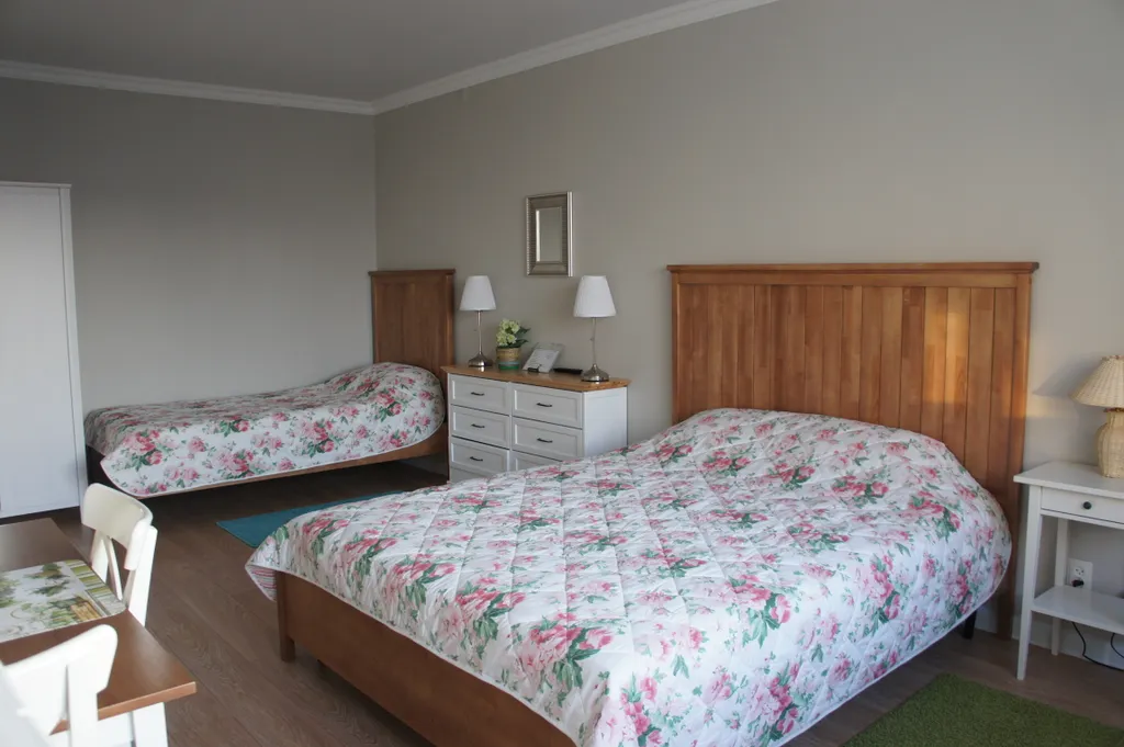 Тихая двухкомнатная квартира