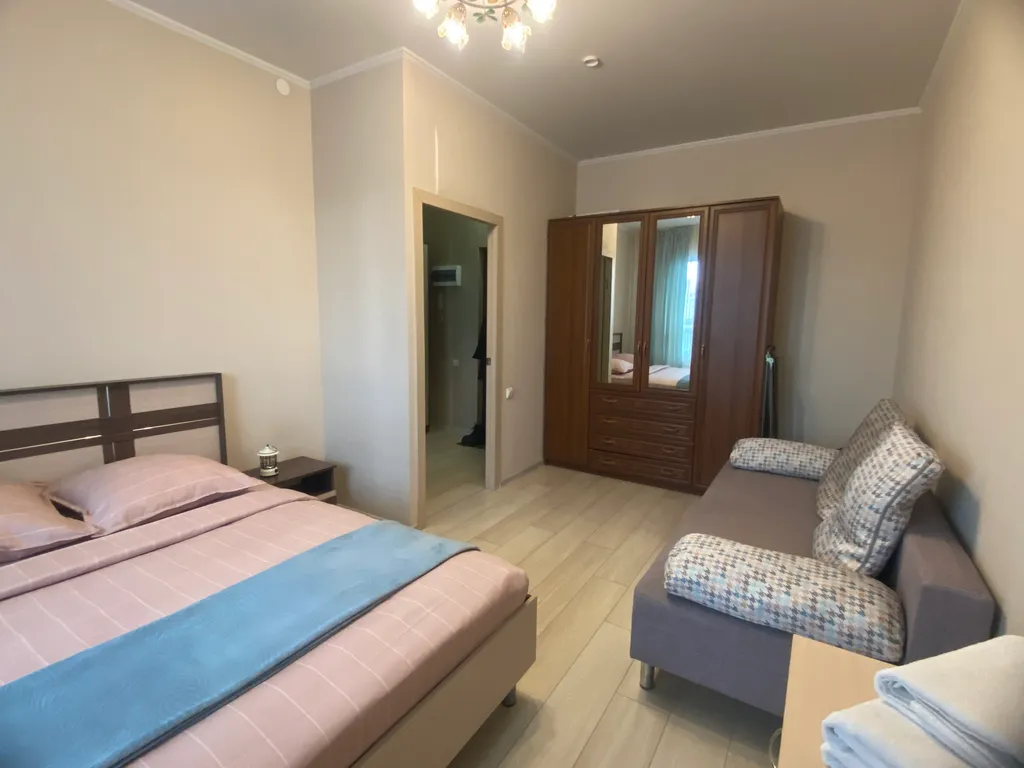 Живи в центре событий