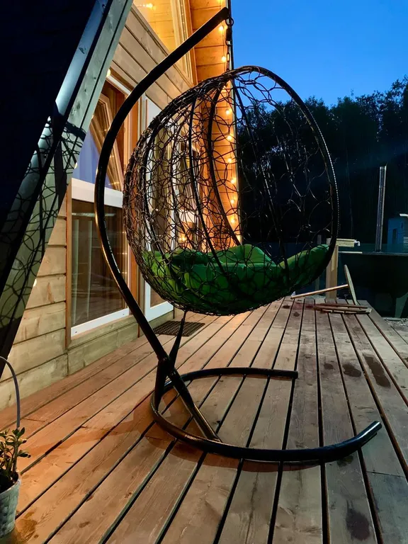 Треугольный дом шале