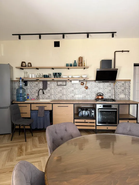 4-комнатный Дом