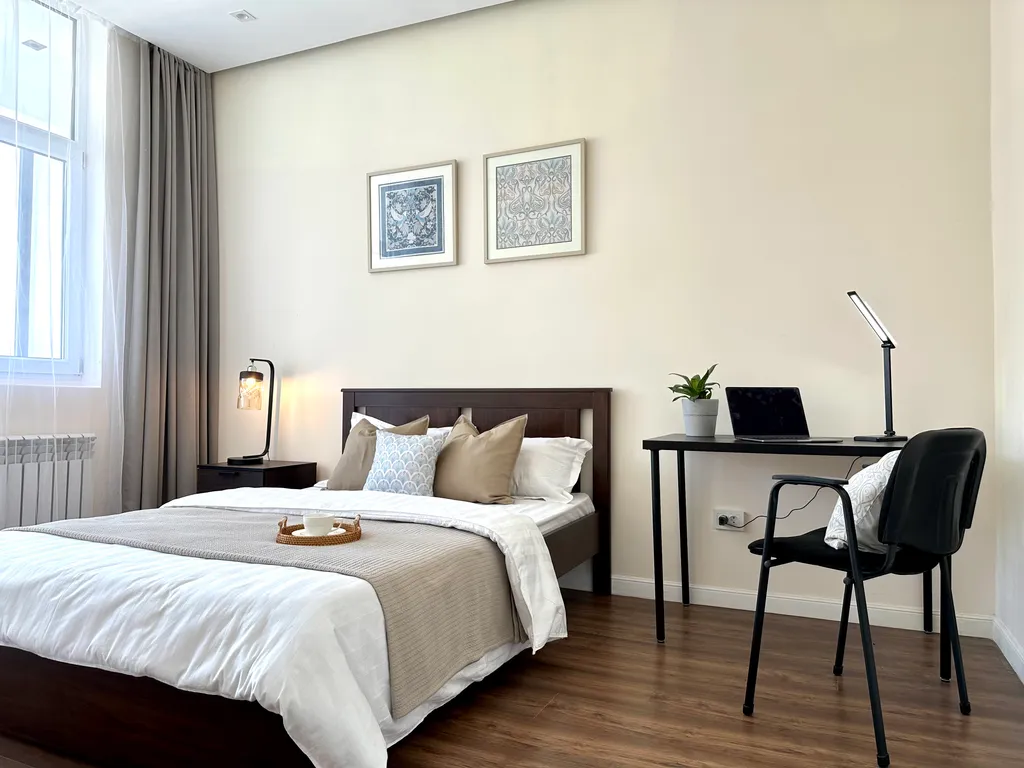 Квартира Qazaq Ethnic с видом на горы и 2мя спальнями — аренда посуточно в Алматы