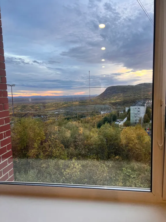 Уютная квартира с красивым видом из окна