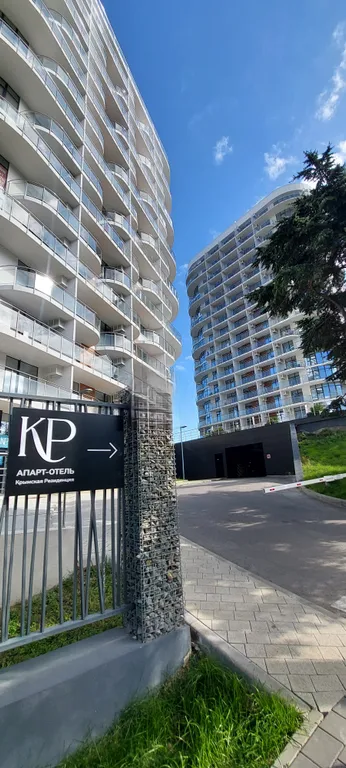 Квартира с видом на море