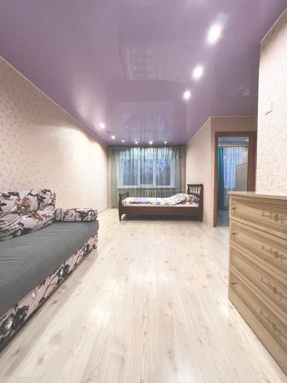 Уютная двухкомнатная квартира в центре — аренда посуточно в Киров